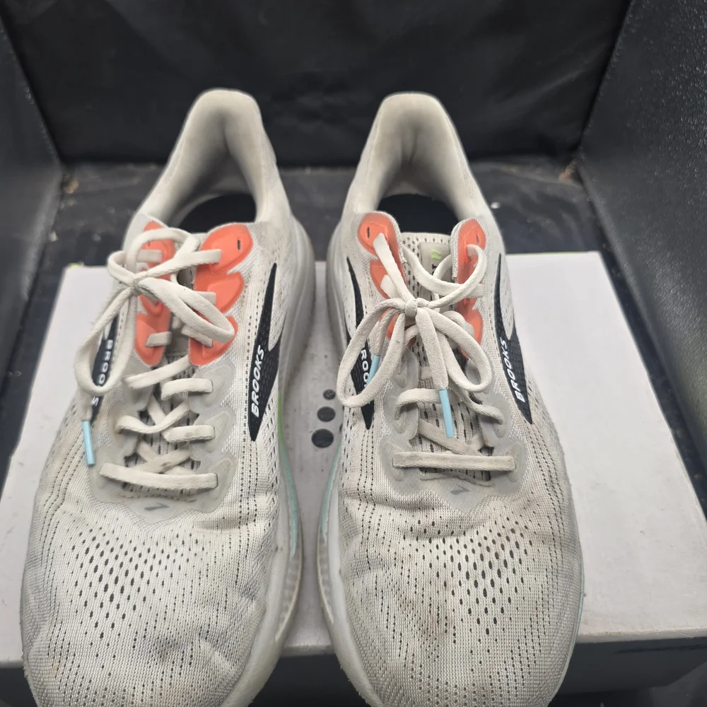 Brooks‎ White and Orange Running Shoes